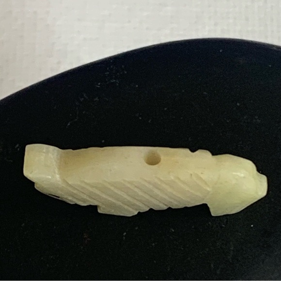 Vintage Native American Zuni Hand Carved Buffalo Fetish Bead Drilled Animal 1" - Picture 8 of 15